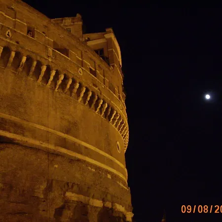 Borgo Pio Vatican Apartment Rome