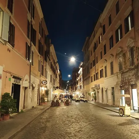 Apartment Borgo Pio Vatican Rome